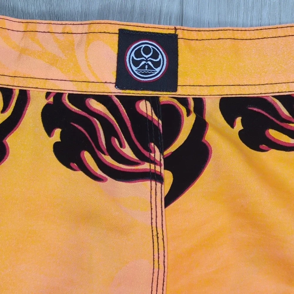 Hawaiian Island Creations Board Shorts Mens 36 Orange Tribal Flames 10